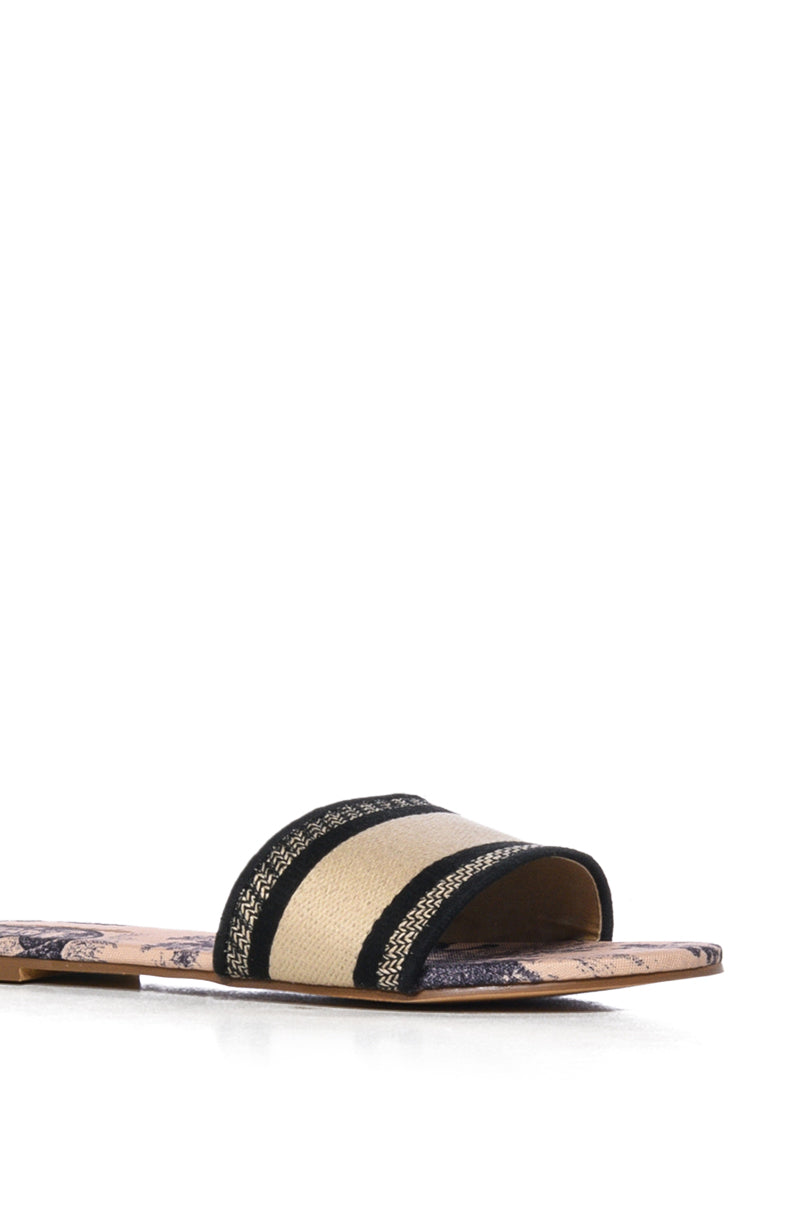 BASTA PRINT DESIGN FLAT SANDAL IN HAZELNUT