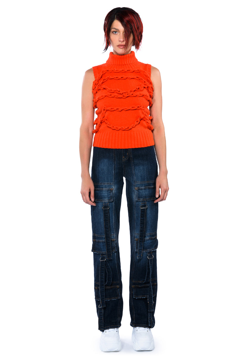 CHAIN LINK DETAIL SLEEVELESS TURTLENECK SWEATER