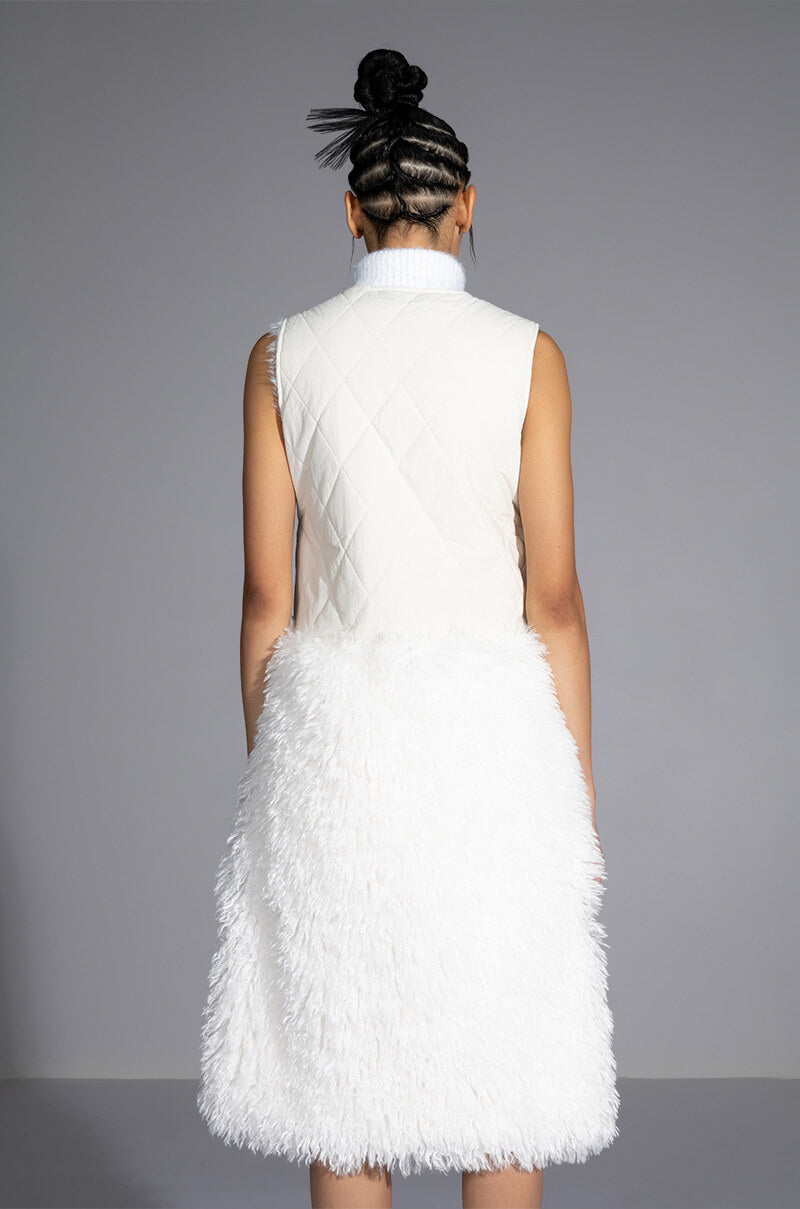 BORB QUILTED VEST WITH FAUX FUR