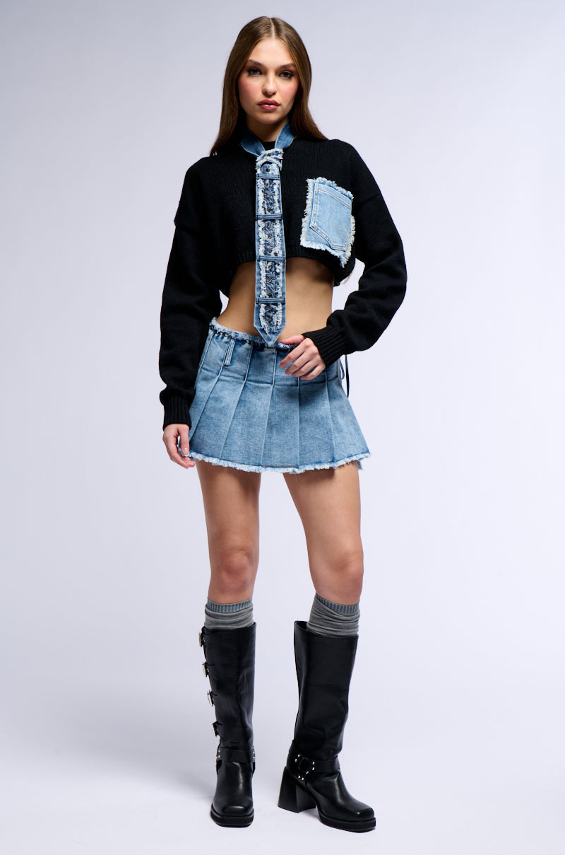 COOL GIRL PLEATED DISTRESSED MINI SKIRT