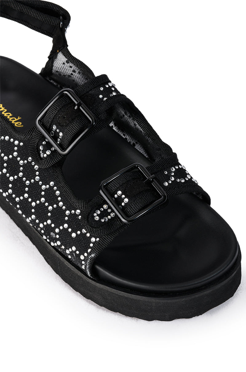 CORTA BLACK STRAP SANDAL