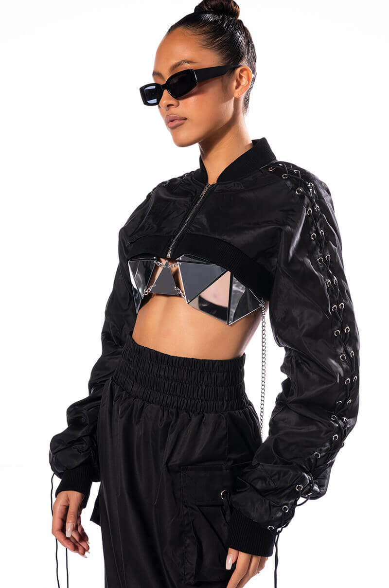 CROP IT LIKE IT HOT BOMBER
