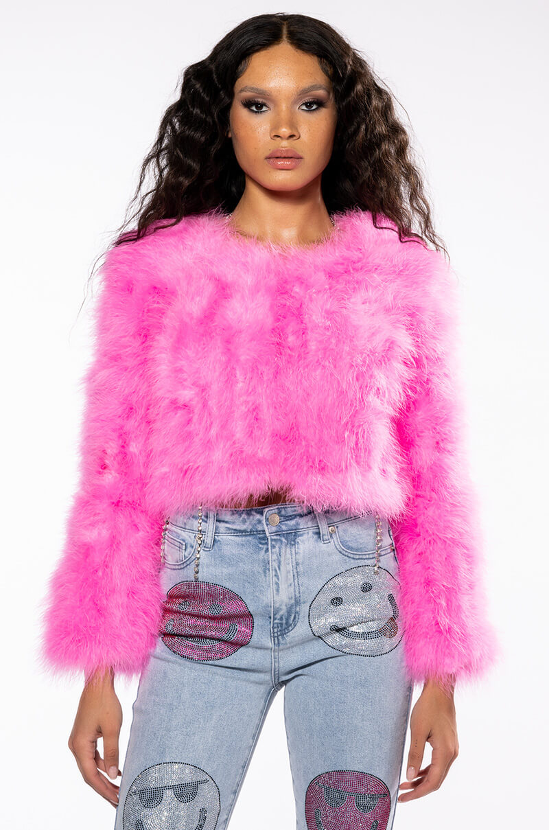 CROPPED FEATHER JACKET IN PINK