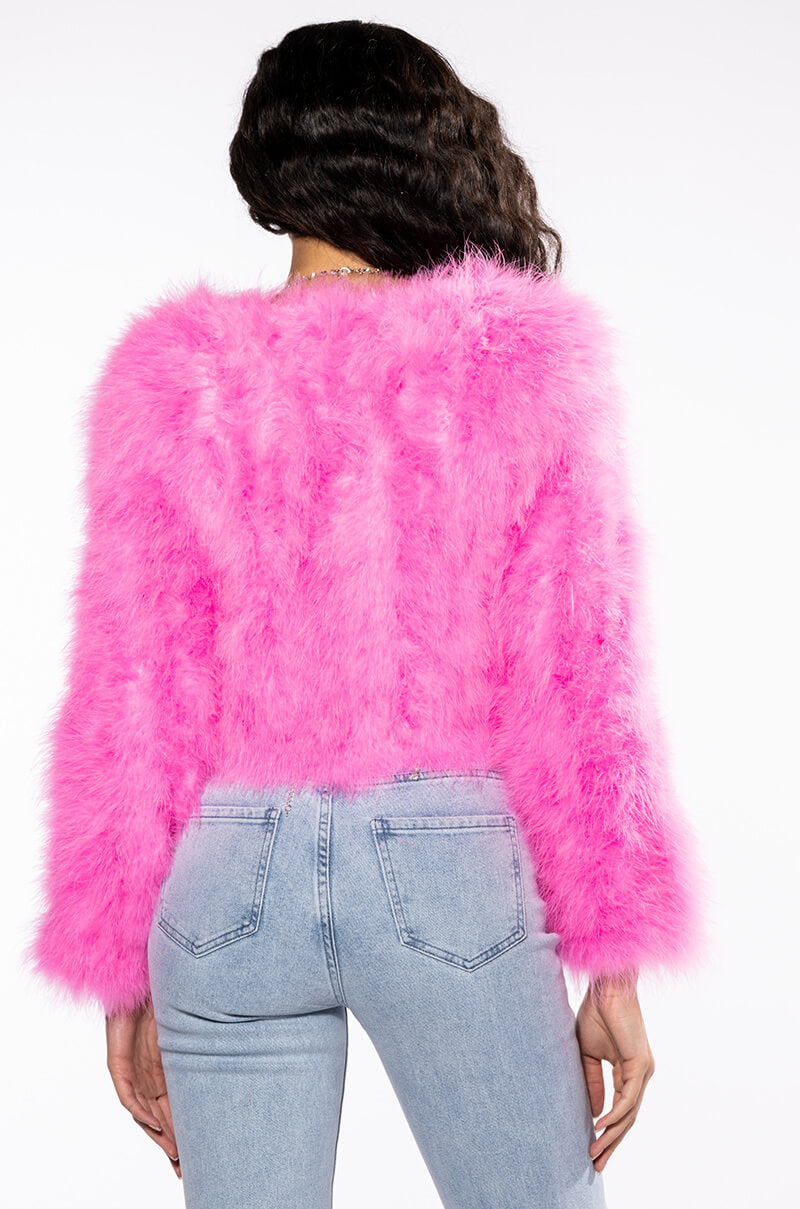 CROPPED FEATHER JACKET IN PINK