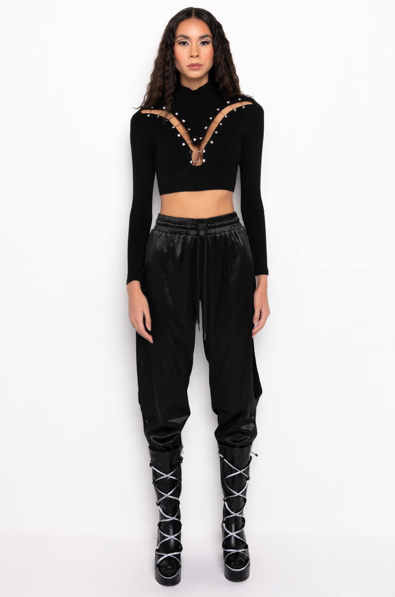 CUT IT UP SAFETY PIN LONG SLEEVE TOP