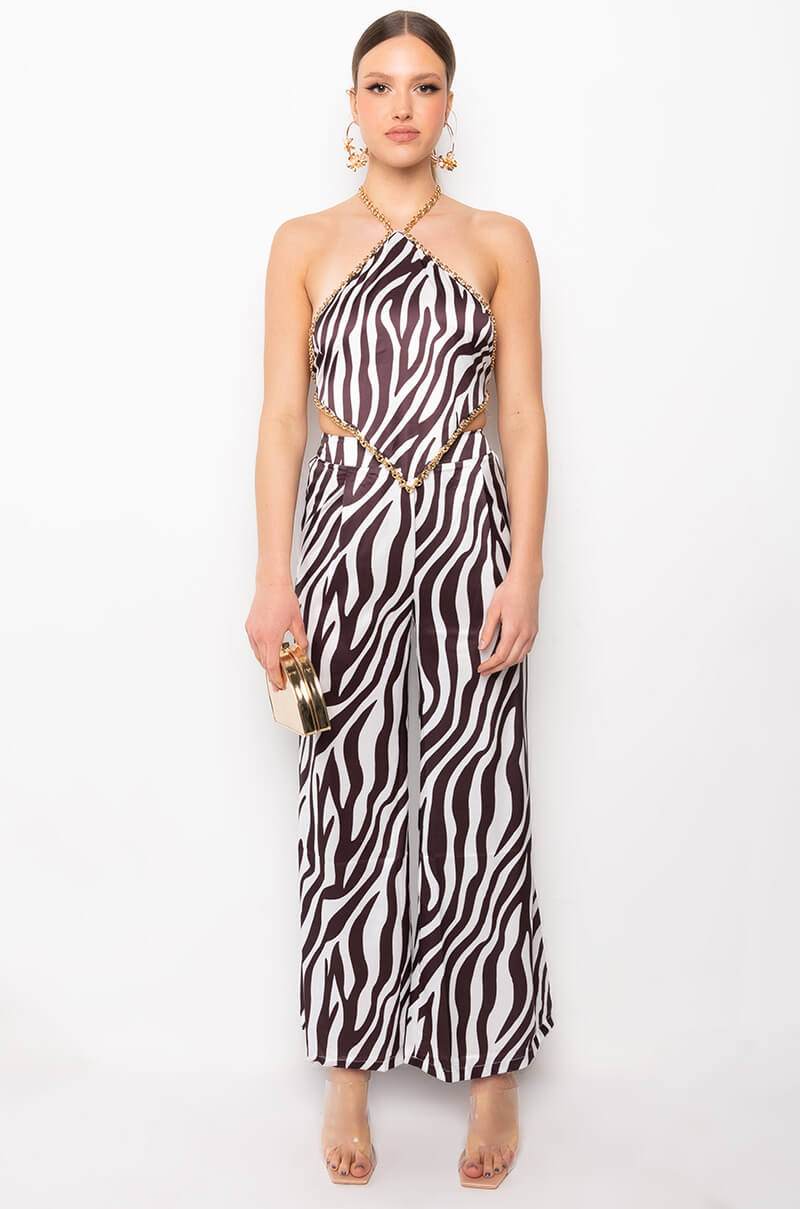 DASH CHAIN DETAIL SATIN HALTER TOP