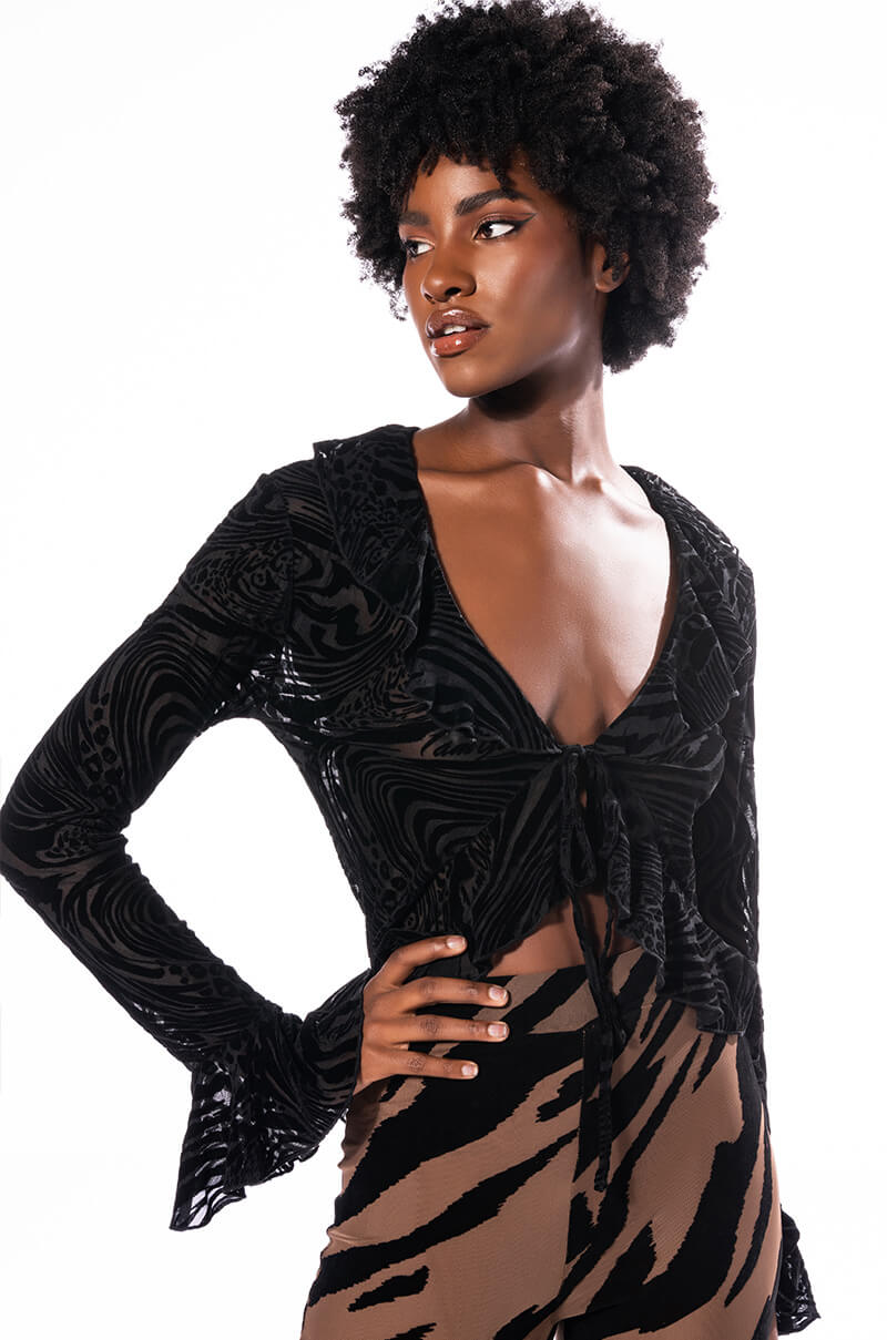 DAYDREAMER LONG SLEEVE TIE BLOUSE