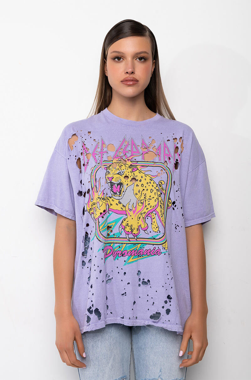 GRAPHIC T SHIRT