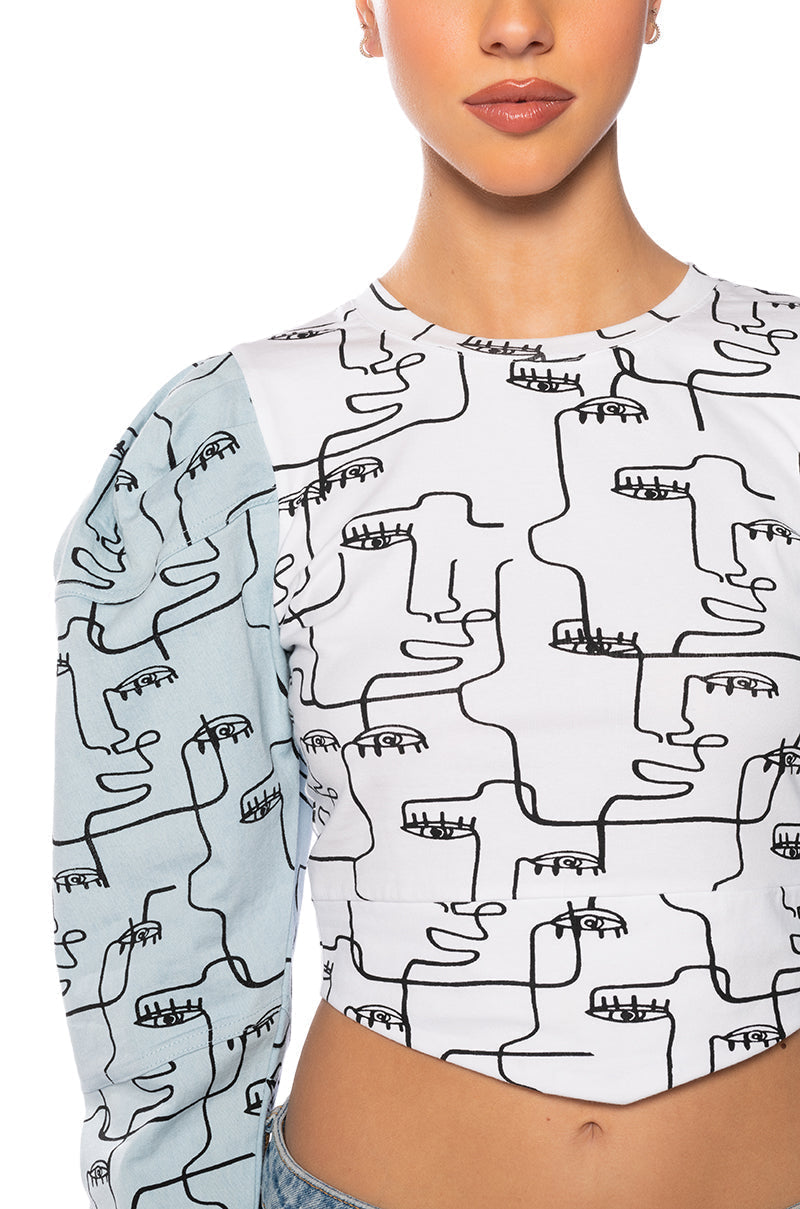 DENIM SLEEVE PRINTED SWEATSHIRT