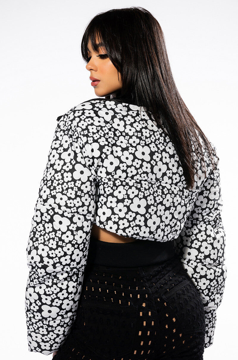 DITZY DAISY CROP PUFFER
