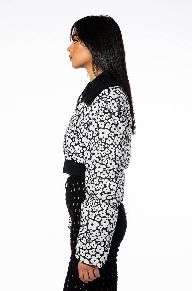 DITZY DAISY CROP PUFFER
