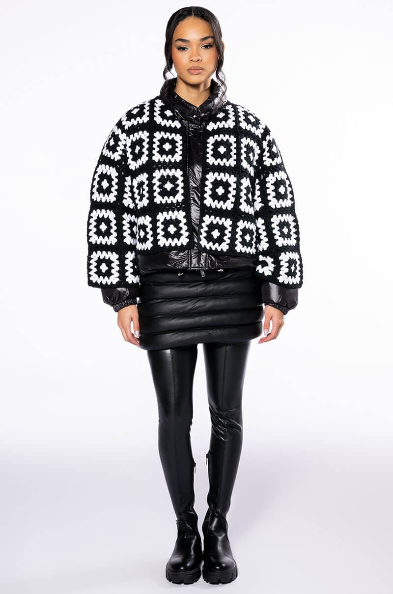 DREAMY HAND KNITTED CROCHET PUFFER
