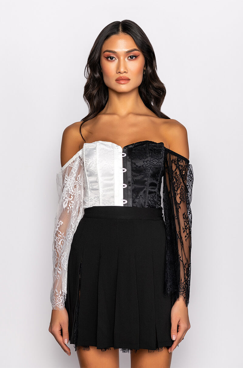DREAMY OFF THE SHOULDER LACE CORSETED BLOUSE