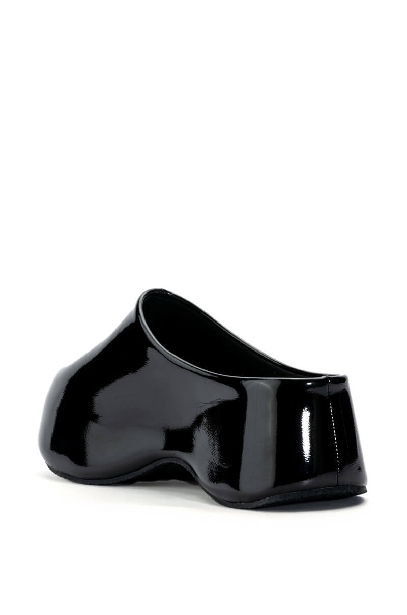 EMELIA EMBELLISHED CLOG IN BLACK