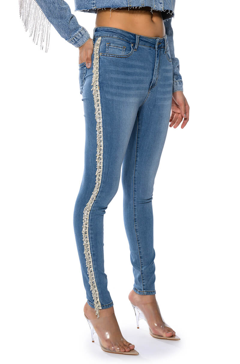 FELLING LIKE A STAR HIGH RISE RHINESTONE SKINNY JEANS