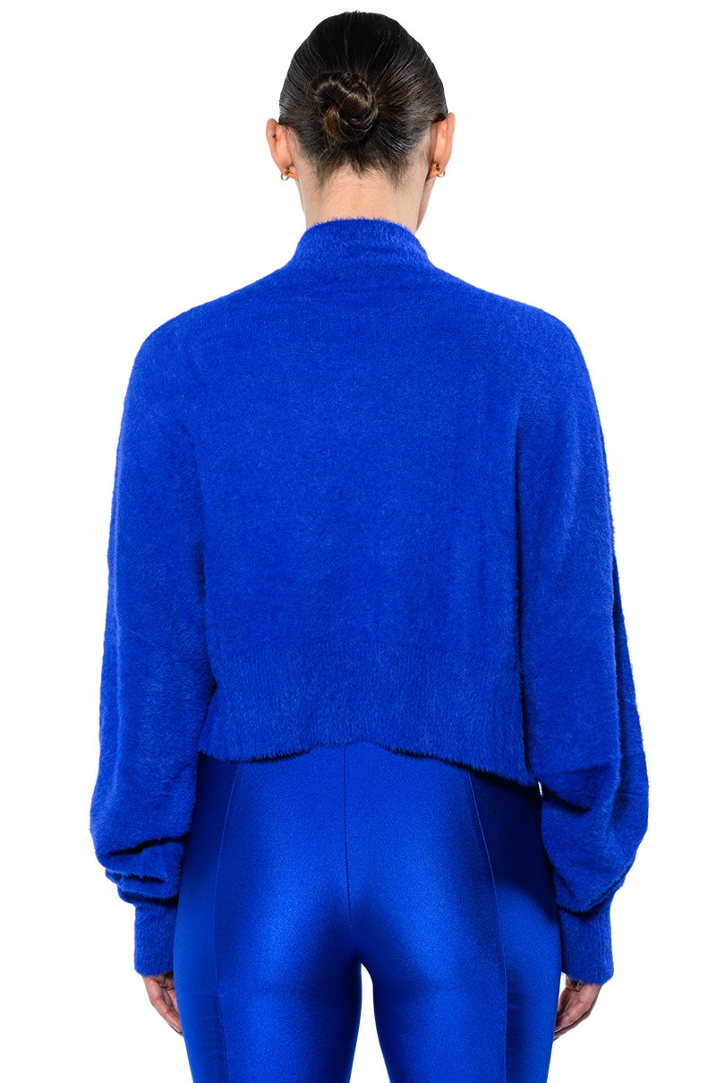 FIFI FUZZY KNIT OVERSIZED CROP SWEATER