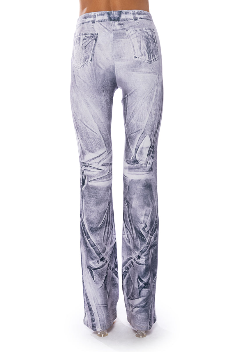 THESE ARE WIDE LEGGINGS
