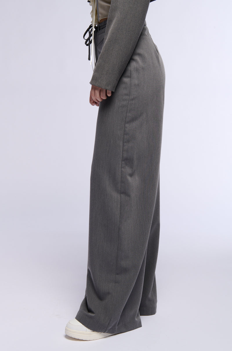 FLAWSOME TROUSER