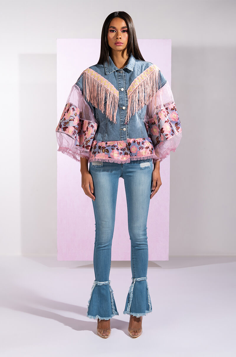 FRINGE EMBELLISHED DENIM JACKET