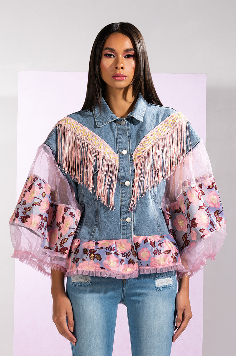 FRINGE EMBELLISHED DENIM JACKET