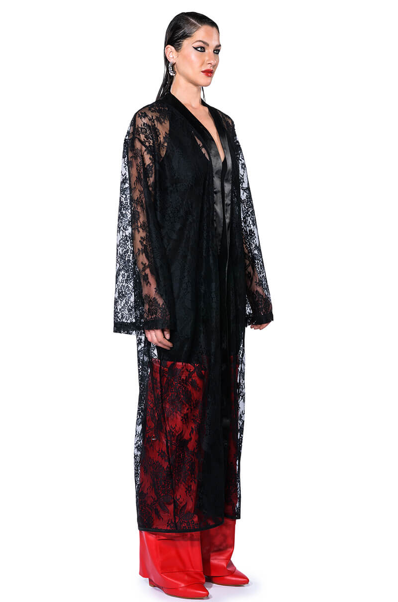 FURY LACE BOXING KIMONO
