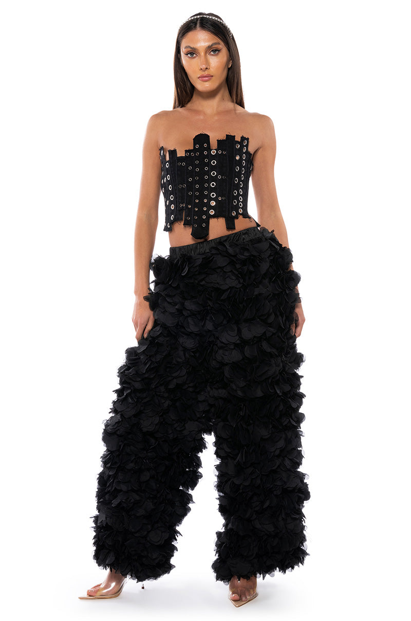 GARDEN OF EDEN APPLIQUE PANTS