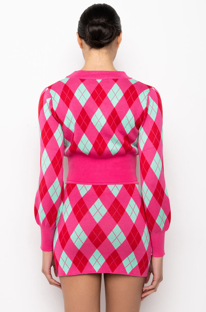 GET A CLUE KNIT CROP CARDIGAN