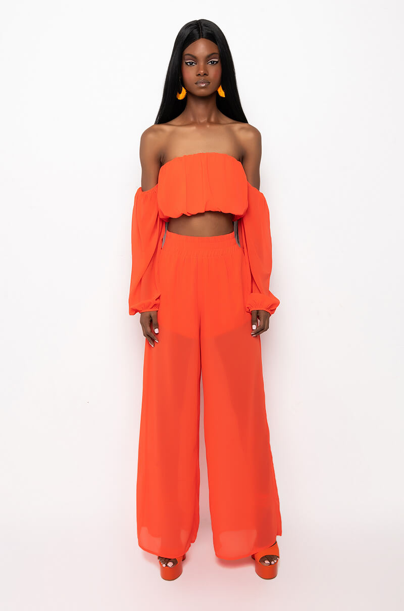 GET AFTER IT OFF THE SHOULDER CROP TOP