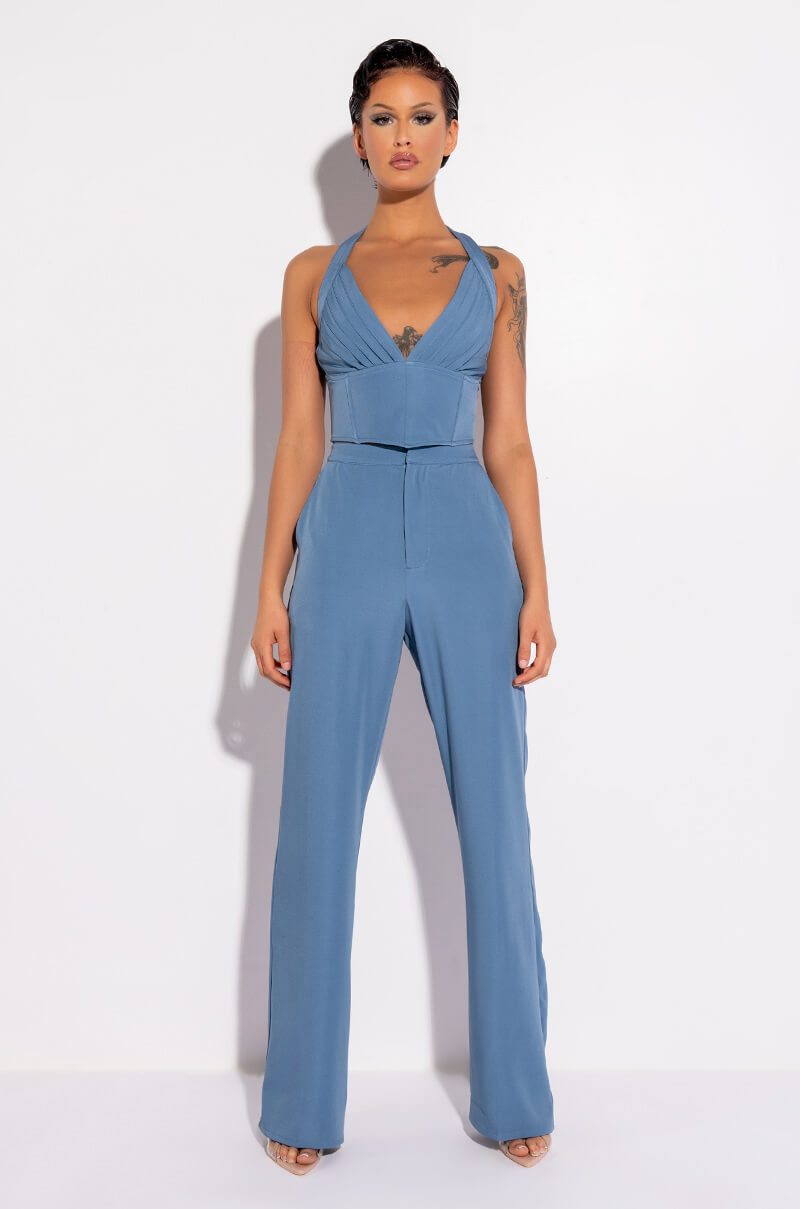 GET UP HALTER TOP