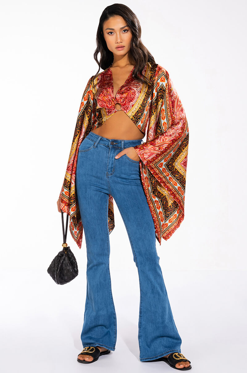 CROPPED SATIN LONG SLEEVE BLOUSES