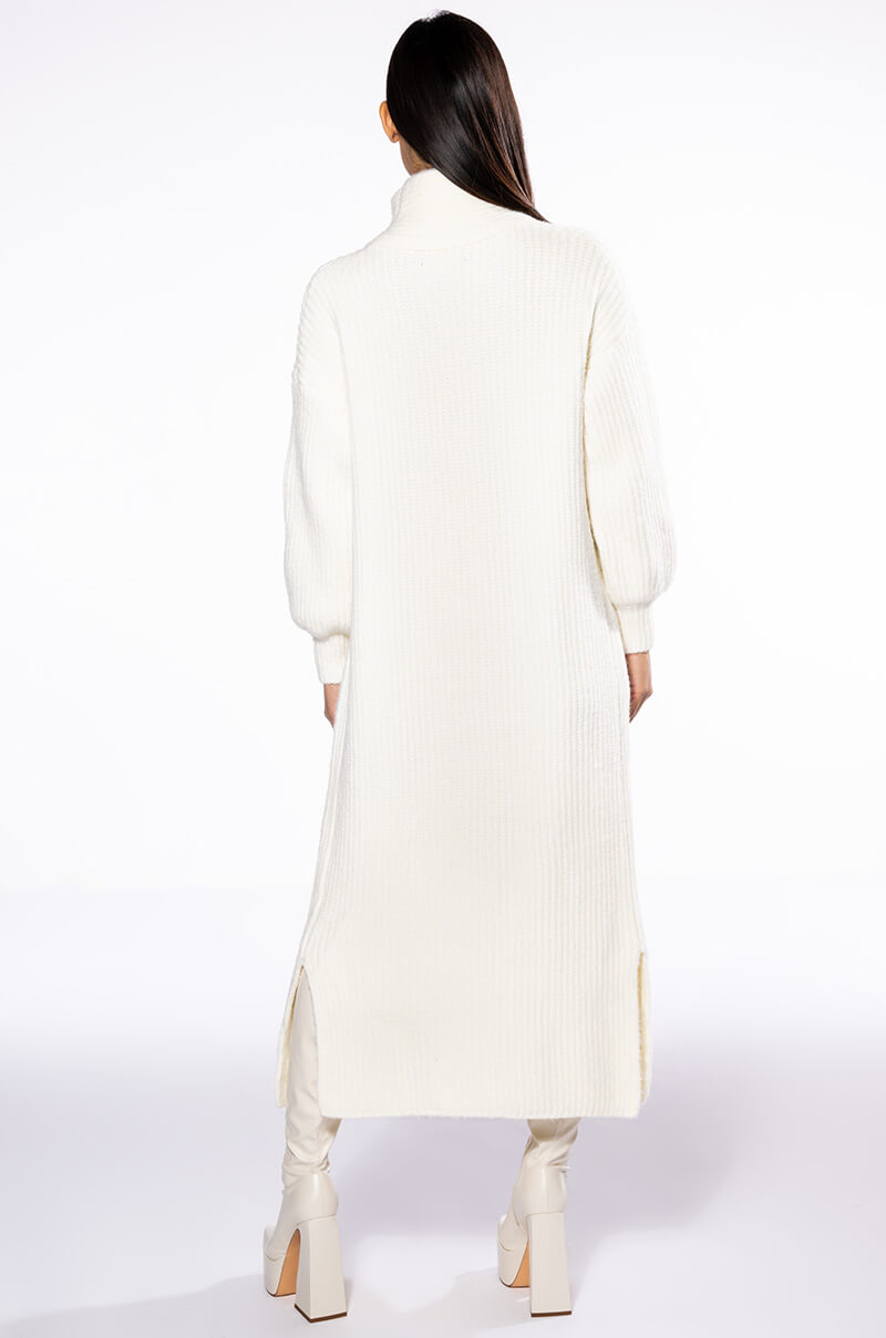 PHOEBE CHUNKY KNIT LONG SWEATER