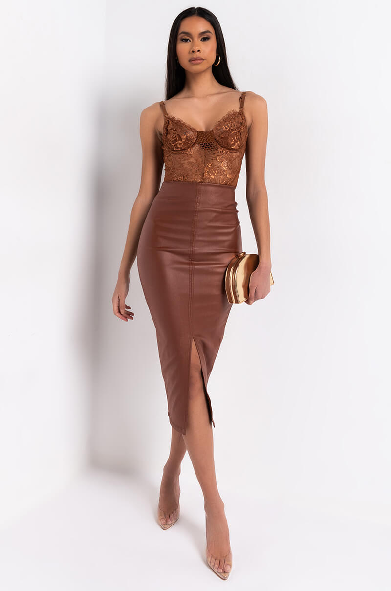 GISELE LACE CUP BODYSUIT