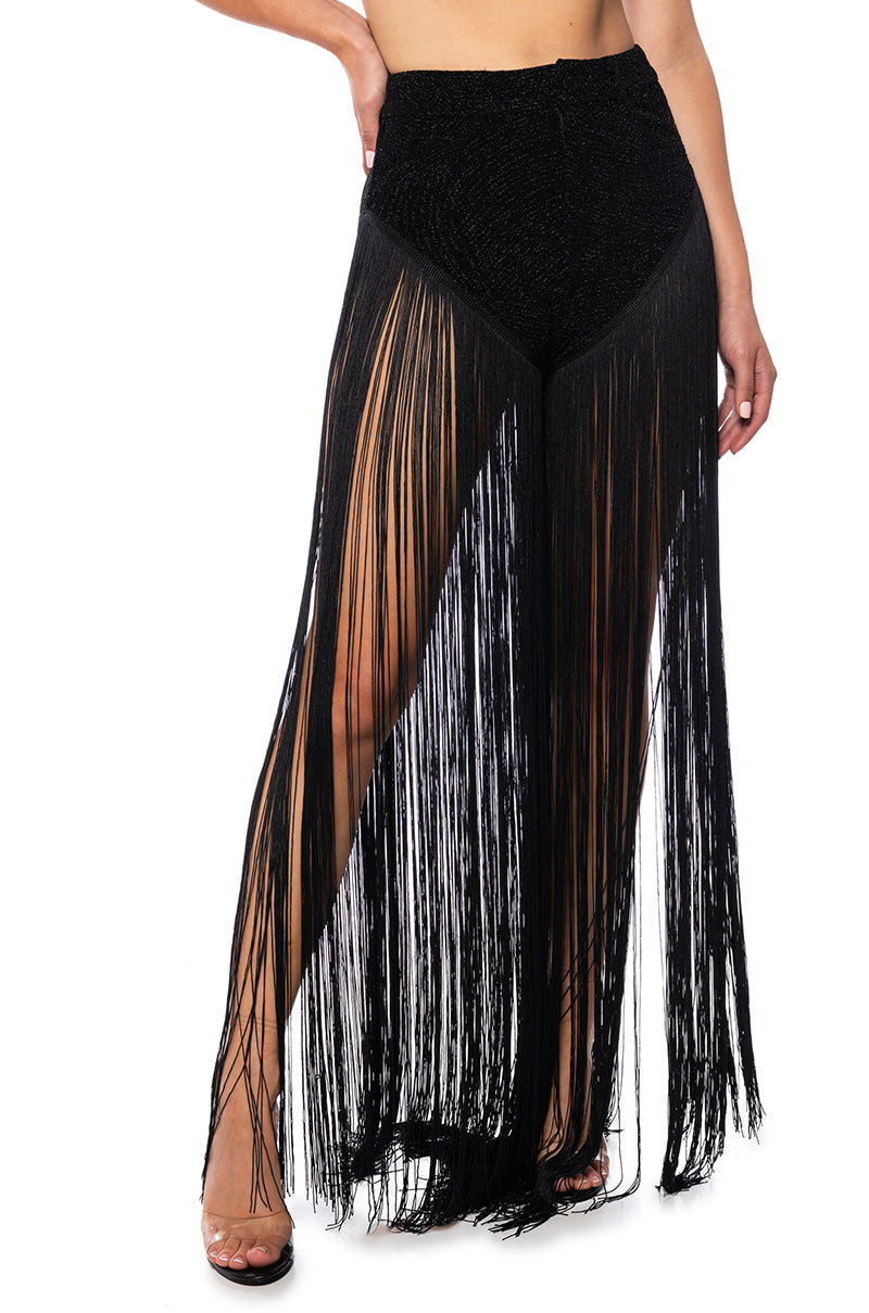 GLIMPSE OF ME FRINGE SHORTS