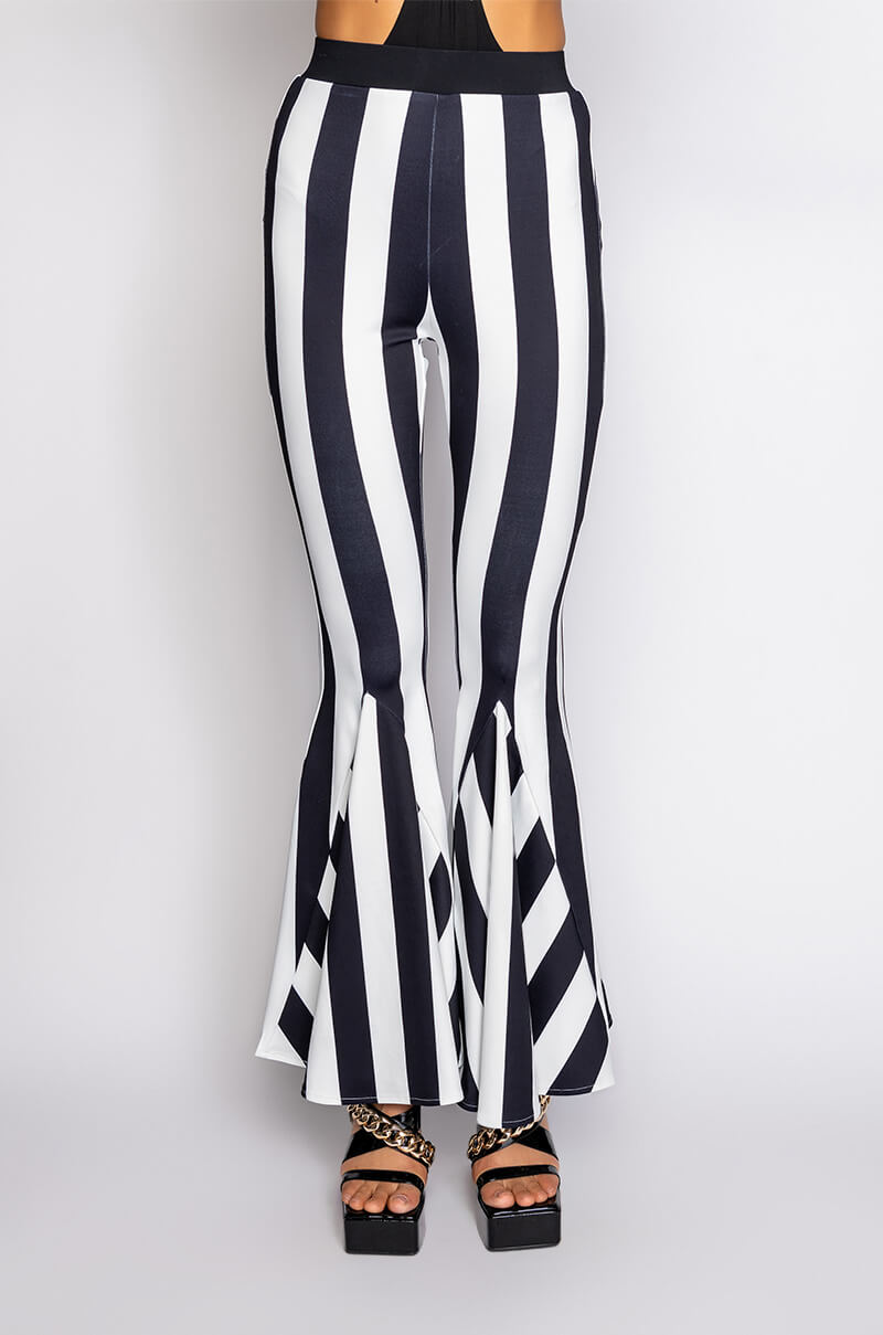 GOOD OMEN HIGH WAIST FLARE PANTS