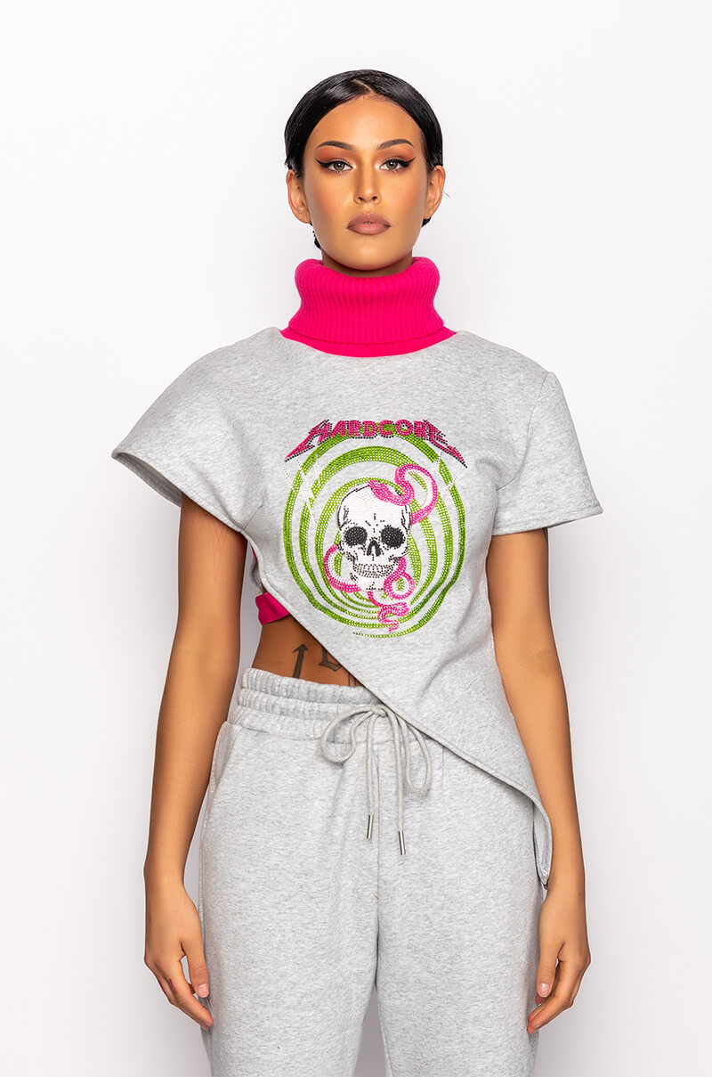 HARD GRAPHIC MOCK NECK SLEEVELESS SWEATSHIRT