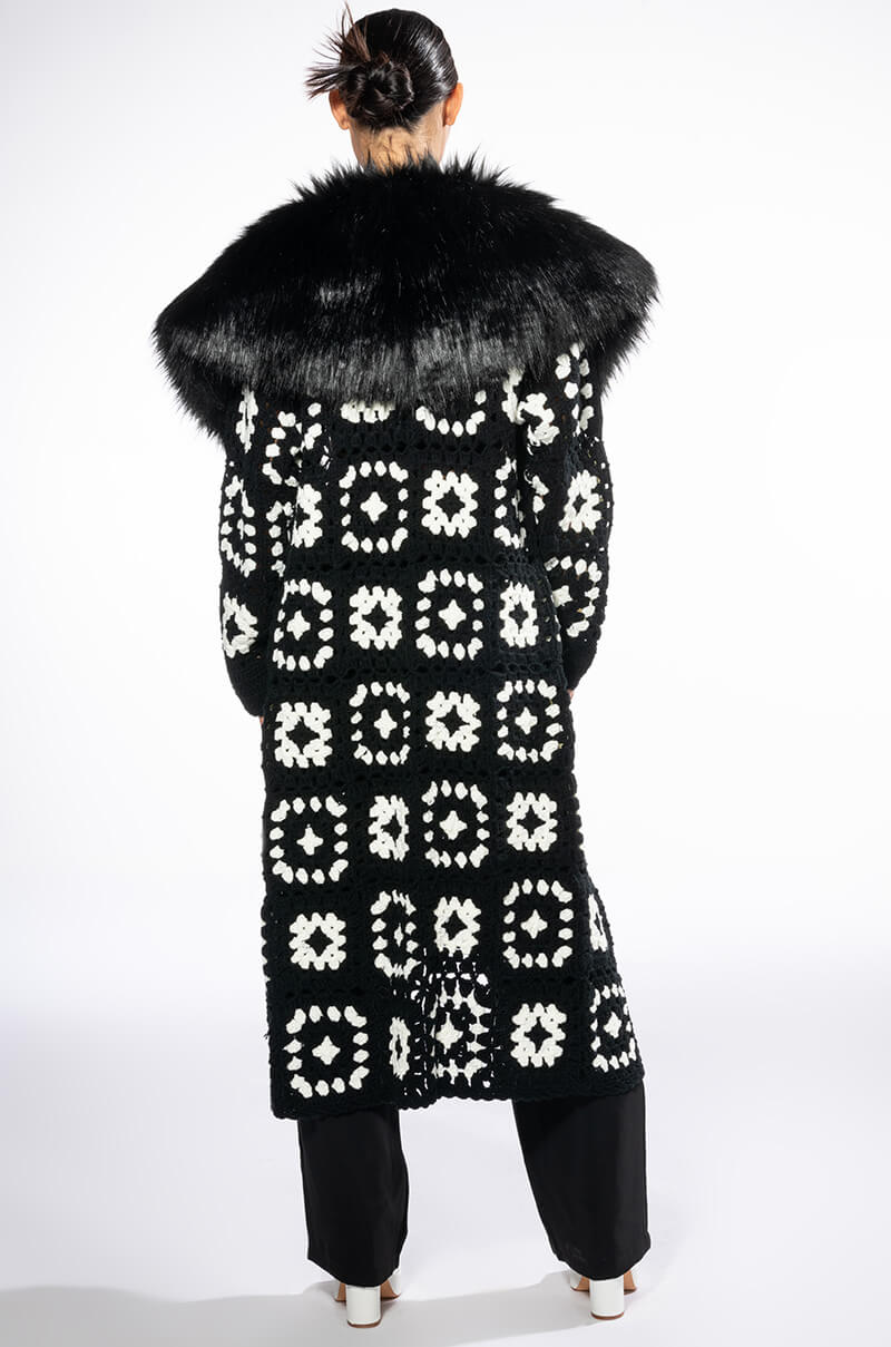 HAYAO HAND KNIT CROCHET TRENCH WITH FAUX FUR COLLAR