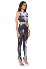 HEATWAVE PRINTED TANK TOP