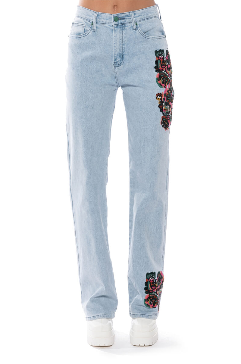 HIDDEN FACES EMBROIDERY DETAILED STRAIGHT LEG JEANS