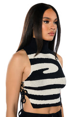 HOLD MY HEART TURTLE NECK TANK TOP