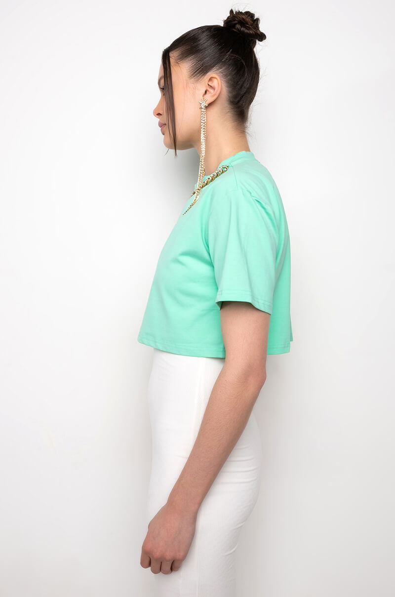 HOLD THE DRAMA CHAIN DETAIL CROPPED TSHIRT