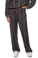 DISTRESSED OVERSIZED WIDE LEG PANTS