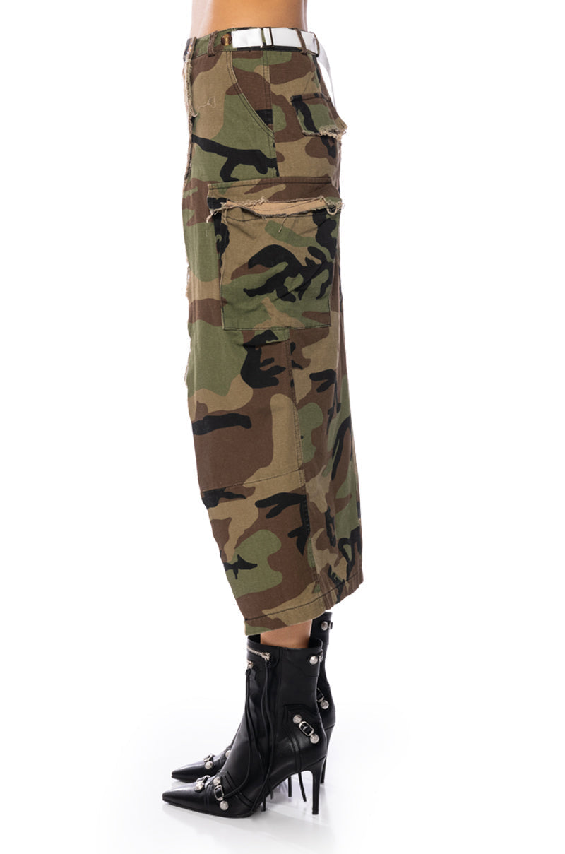INVINCIBLE CAMO CARGO POCKET PANT