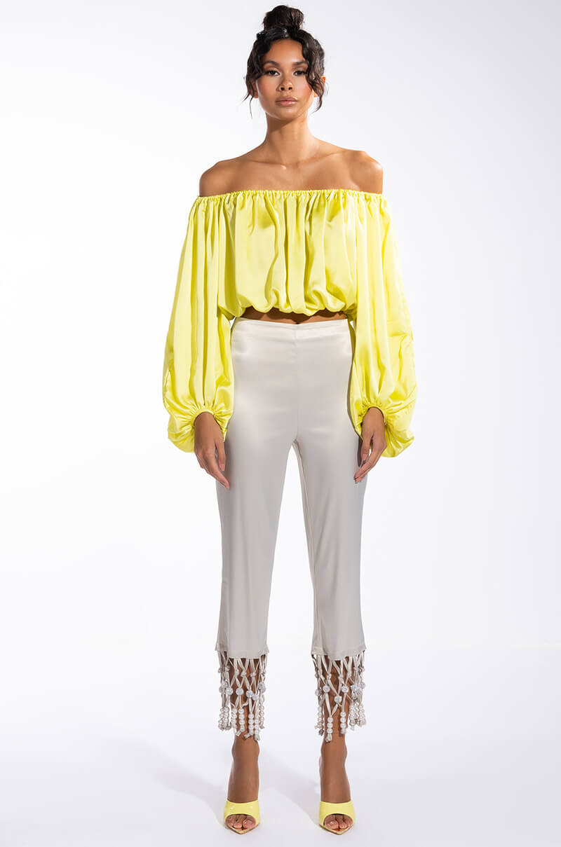 RAYLA OFF THE SHOULDER CROPPED BLOUSE