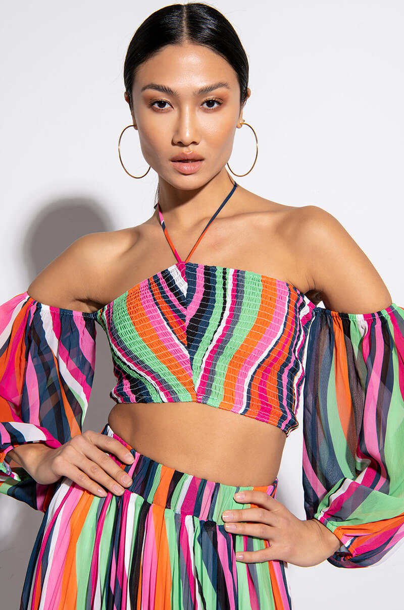 IVY SMOCKED HALTERNECK BLOUSE