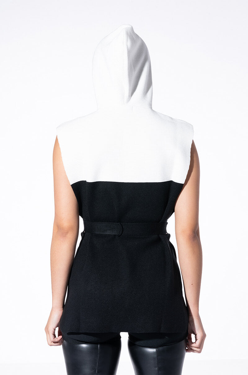 JORDAN SLEEVELESS SWEATER HOODIE