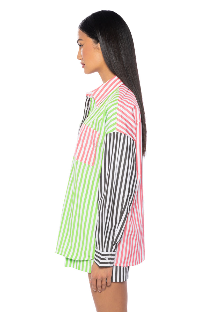 JOSLIN COLOR BLOCKED POPLIN BUTTON DOWN TOP