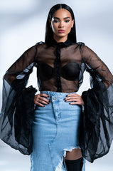 JOYEUX ANNIVERSAIRE SUPER VOLUMINOUS SLEEVE BLOUSE