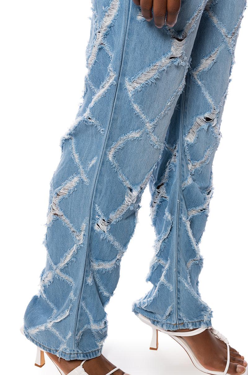KIT CRISS CROSS DISTRESSED WIDE LEG JEANS