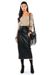 KNOT YOUR AVERAGE GAL KNIT TOP