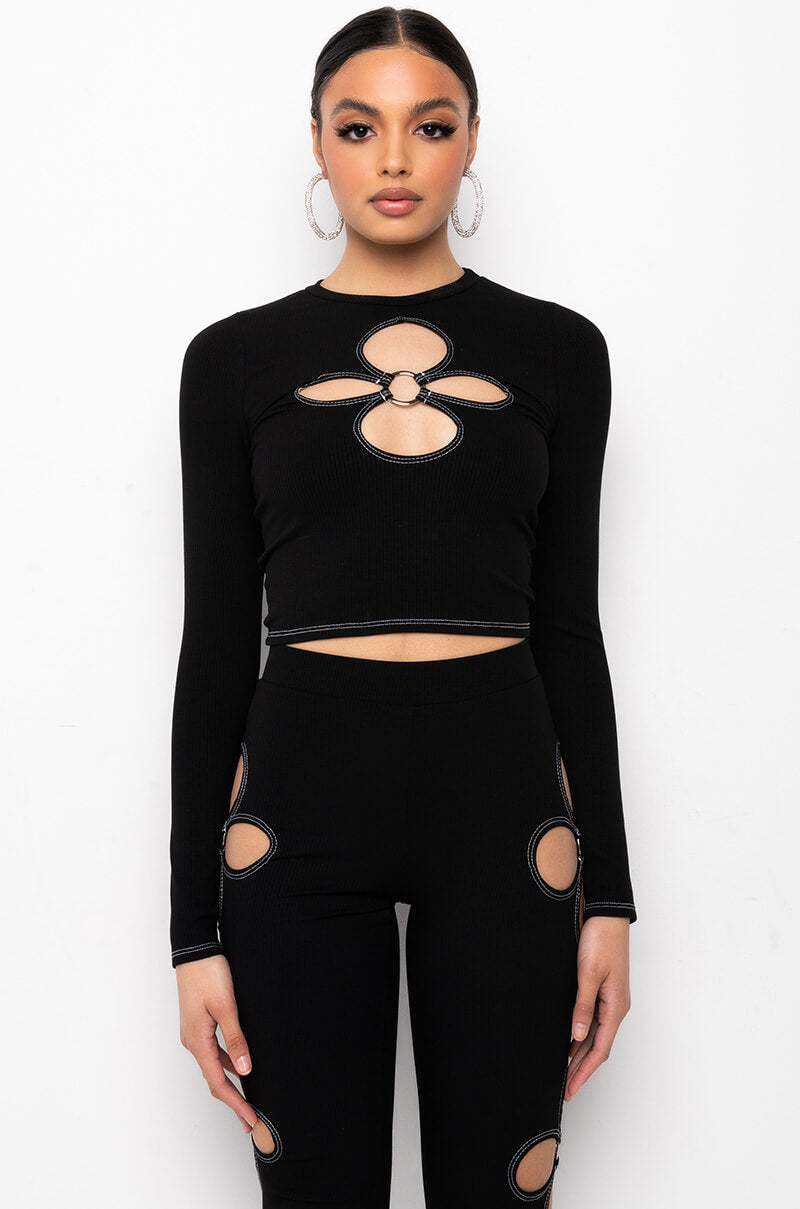 KYLIE CUT OUT RIBBED LONG SLEEVE TOP